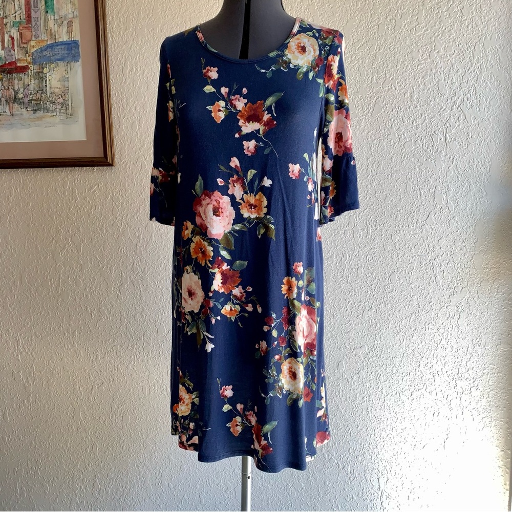 Dress - Isla Maude - Navy Floral